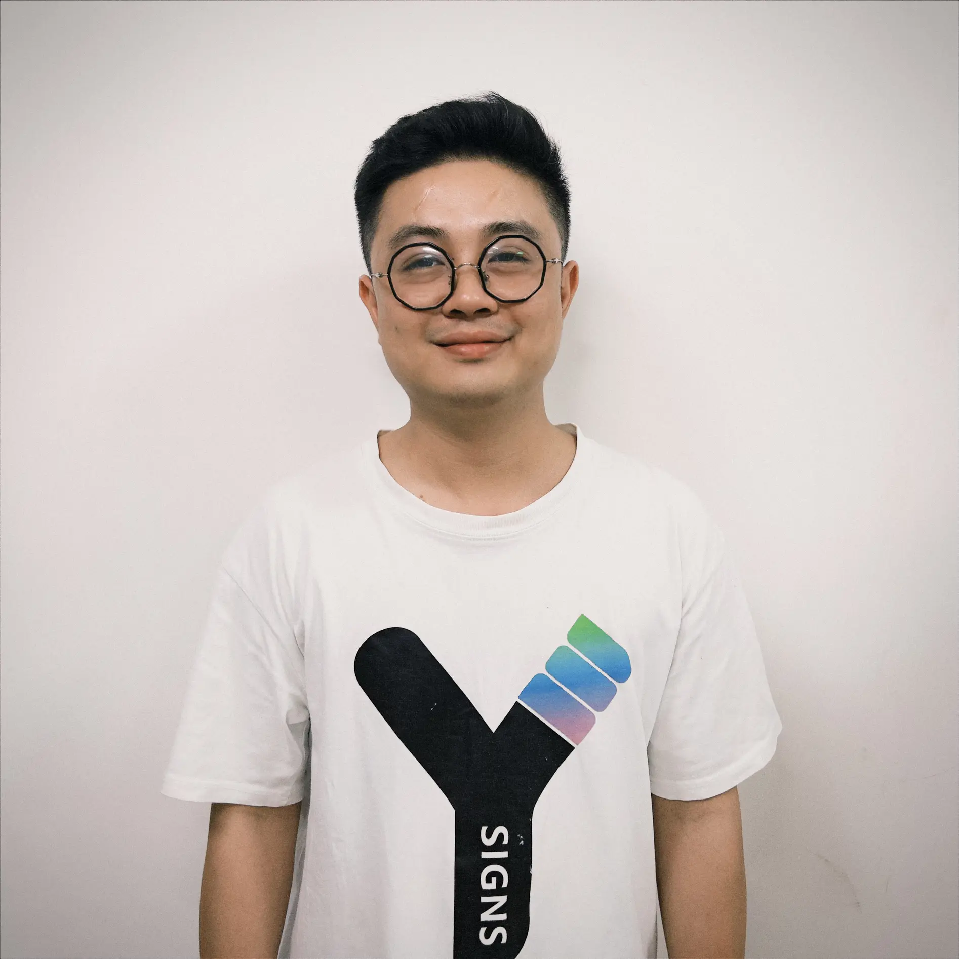Y SIGNS LED
